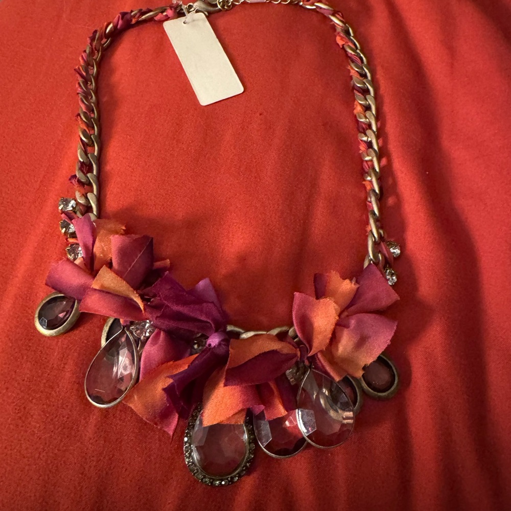 LOFT Red and Pink Statement Necklace with Artistic Flair